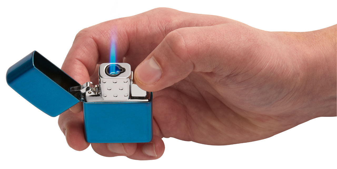 Wkład butanowy Zippo z pojedynczym płomieniem w trzymanej w dłoni obudowie zapalniczki