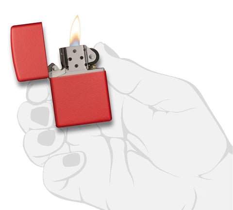 Widok z przodu zapalniczka Zippo Red Matte model podstawowy otwarta z płomieniem w stylizowanej dłoni
