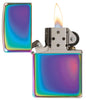 Widok z przodu zapalniczka Zippo Slim kolorowa model podstawowy otwarta z płomieniem