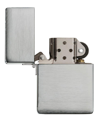 Zapalniczka Zippo 1935 Replica widok z przodu otwarty w kolorze szczotkowanego chromu