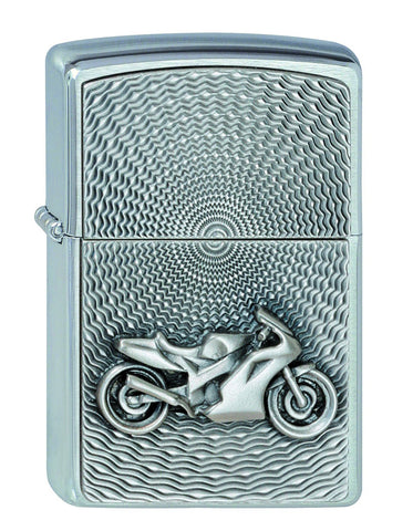 Widok z przodu kąt 3/4 zapalniczka Zippo chrom emblemat z motocyklem