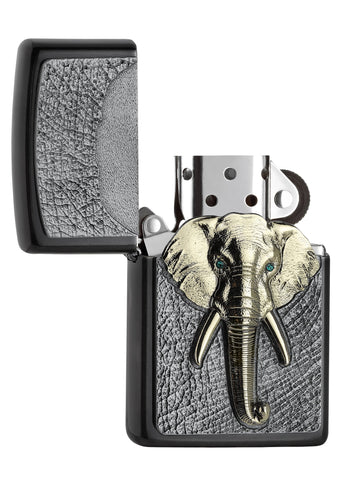 Zapalniczka Zippo emblemat ze złotą głową słonia z zielonymi oczami z kryształków otwarta