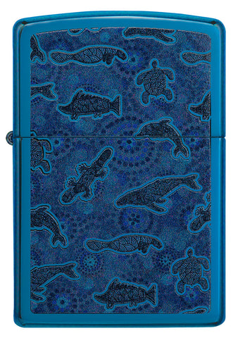 Zapalniczka Zippo z przodu w kolorze niebieskim o wysokim połysku z ilustracją stworzeń morskich w stylu sztuki aborygeńskiej