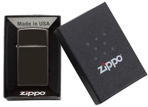 Widok z przodu zapalniczka Zippo Slim High Polish Chrome czarny model podstawowy w otwartym opakowaniu prezentowym