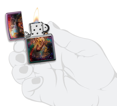 Zapalniczka Zippo fioletowo-zielona matowa Spiritual Journey Podróż w czasie Online Only otwierana płomieniem w stylizowanej dłoni