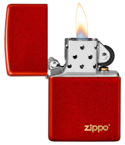 Zapalniczka Zippo Metallic Red Grawerowana z logo Zippo otwierana płomieniem