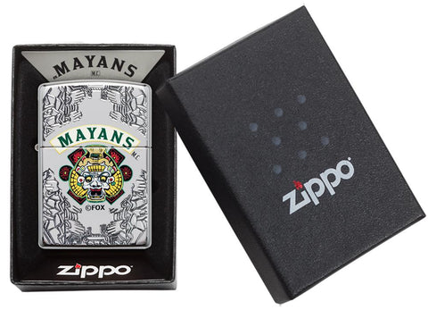 Zapalniczka Zippo chrom z głębokim grawerem Mayans M.C. w otwartym pudełku