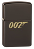 Vue de trois quarts du briquet tempête Zippo James Bond 007™