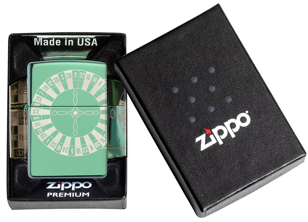 Zapalniczka Zippo High Polish Green z kołem ruletki w otwartym kartonowym pudełku